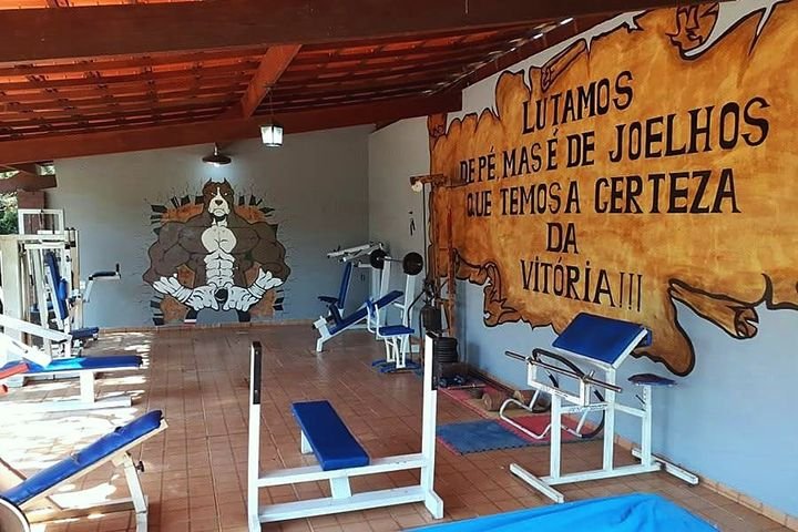 Espaço para exercícios